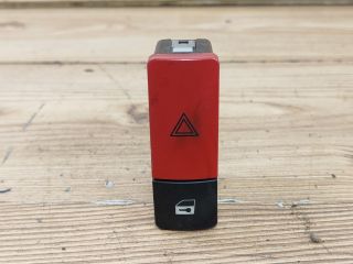 bontott LAND ROVER RANGE ROVER Vészvillogó Kapcsoló