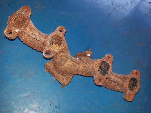 bontott   Leömlő (Soros)