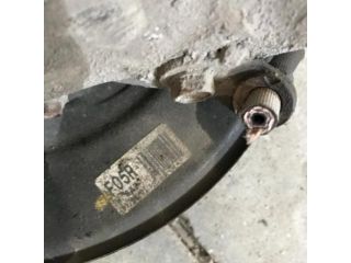 bontott LEXUS CT Jobb első Csonkállvány