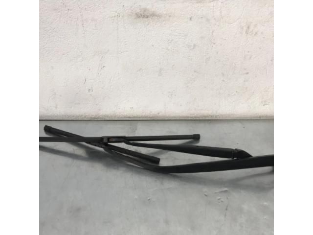 bontott LEXUS CT Első Ablaktörlő Kar