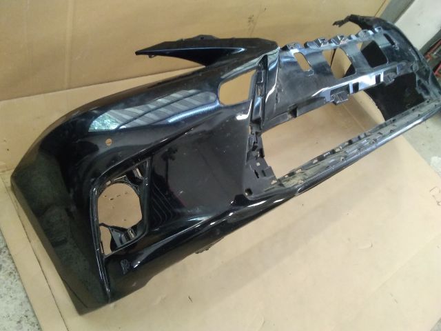 bontott LEXUS CT Első Lökhárító (Üresen)