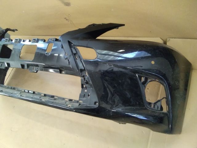 bontott LEXUS CT Első Lökhárító (Üresen)