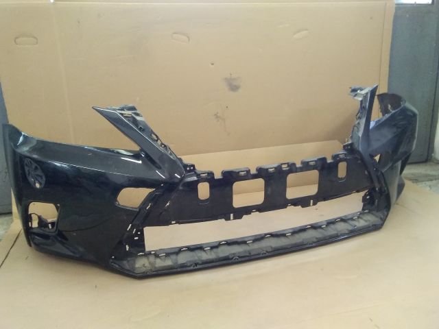 bontott LEXUS CT Első Lökhárító (Üresen)