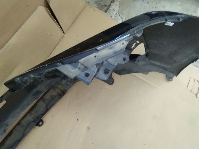 bontott LEXUS CT Első Lökhárító (Üresen)