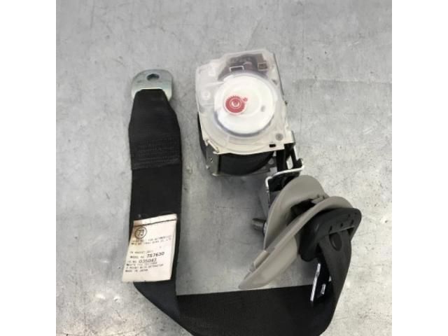 bontott LEXUS CT Jobb hátsó Biztonsági Öv