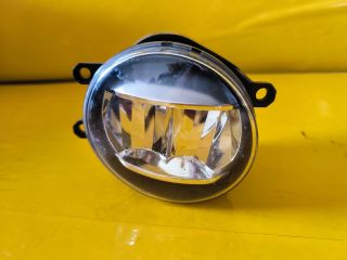 bontott LEXUS CT Jobb Ködfényszóró