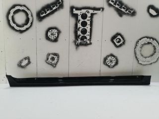 bontott LEXUS CT Jobb Küszöb