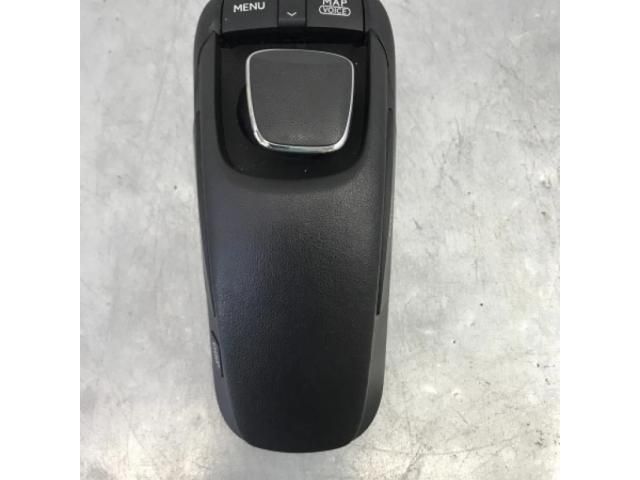 bontott LEXUS CT Multimédia Vezérlő