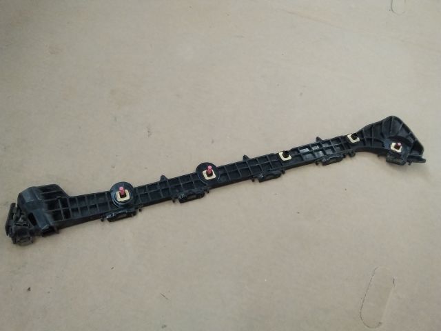 bontott LEXUS ES Bal hátsó Oldal Lökhárító Tartó (Műanyag)