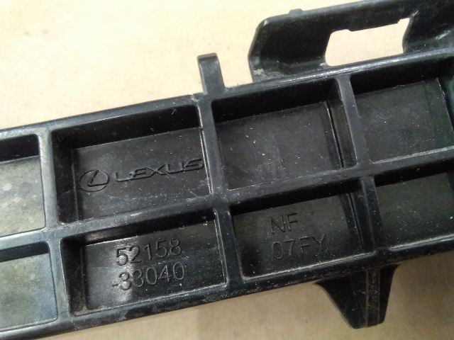 bontott LEXUS ES Bal hátsó Oldal Lökhárító Tartó (Műanyag)