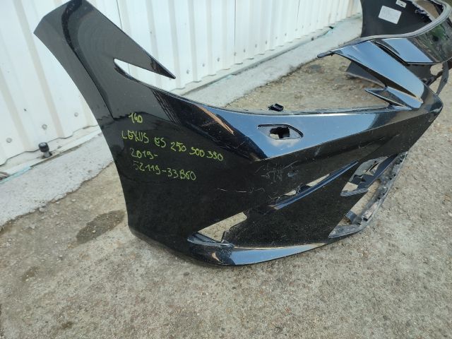 bontott LEXUS ES Első Lökhárító (Részeivel)