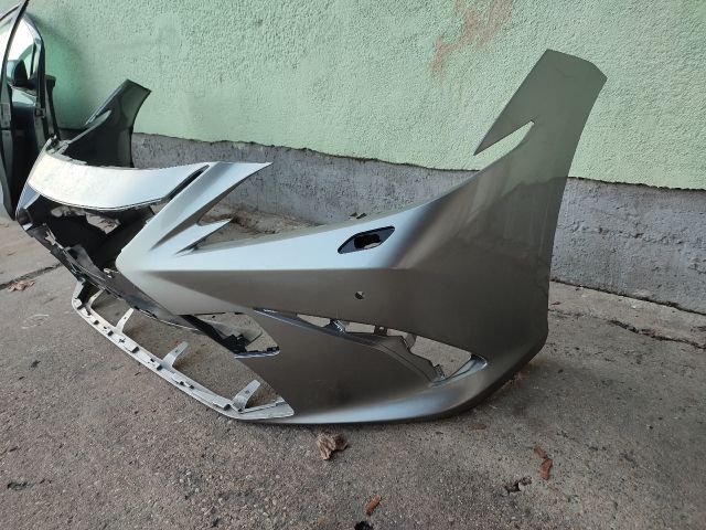 bontott LEXUS ES Első Lökhárító (Részeivel)