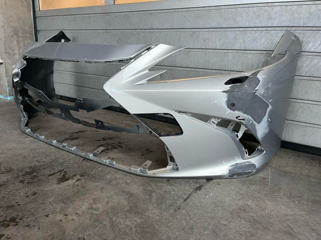 bontott LEXUS ES Első Lökhárító (Üresen)