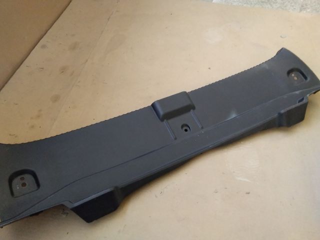 bontott LEXUS ES Hátfal Burkolat