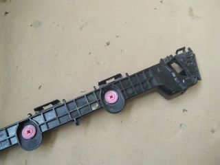 bontott LEXUS ES Jobb hátsó Lökhárító Tartó (Műanyag)