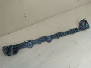 bontott LEXUS ES Jobb hátsó Lökhárító Tartó (Műanyag)