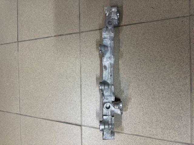 bontott LEXUS GS Közösnyomócső