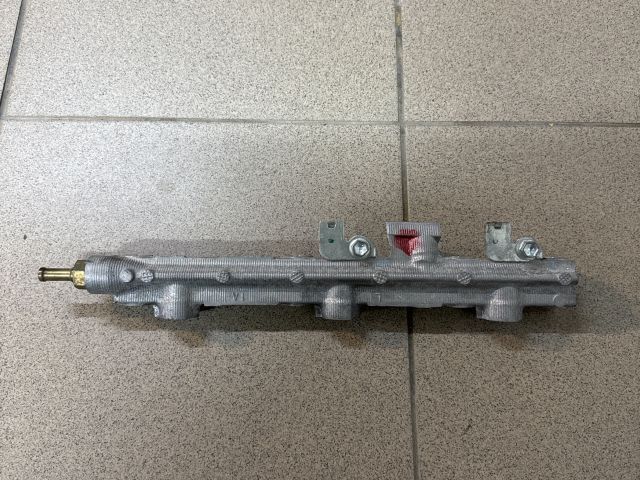 bontott LEXUS GS Közösnyomócső