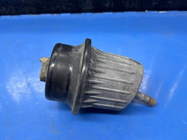 bontott LEXUS GS Motor Tartó Bak (Fém)