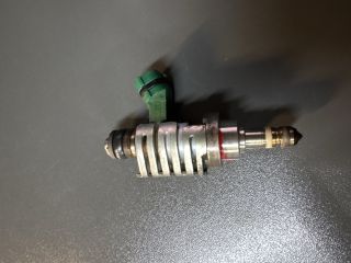 bontott LEXUS GS Porlasztó (1 db)