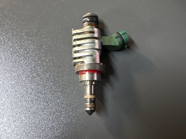 bontott LEXUS GS Porlasztó (1 db)