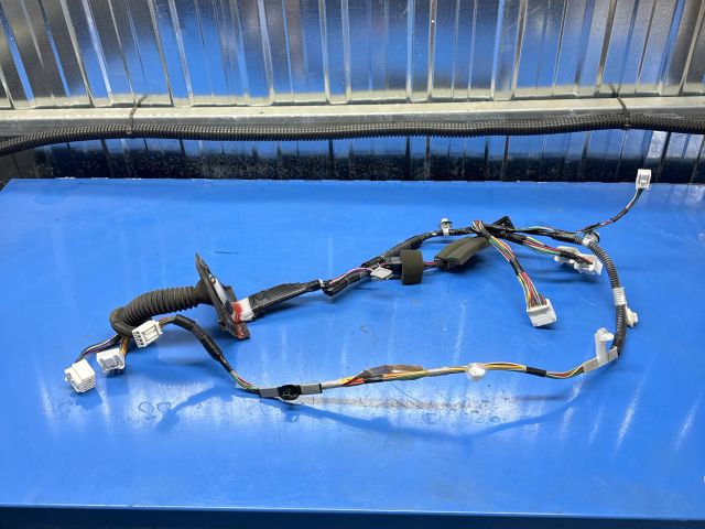 bontott LEXUS GS Bal első Ajtó Kábelköteg