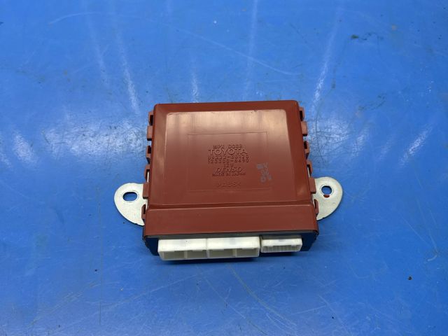 bontott LEXUS GS Bal első Ajtó Vezérlőegység