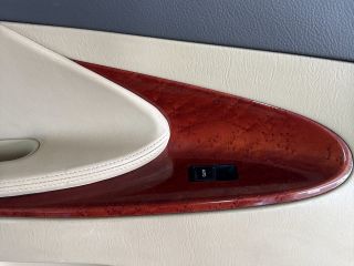 bontott LEXUS GS Bal hátsó Ajtó Kárpit