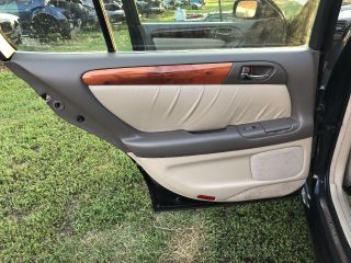 bontott LEXUS GS Bal hátsó Ajtó Kárpit