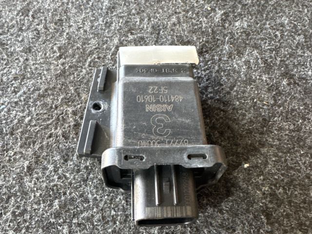 bontott LEXUS GS Bal hátsó Ajtó Vezérlőegység