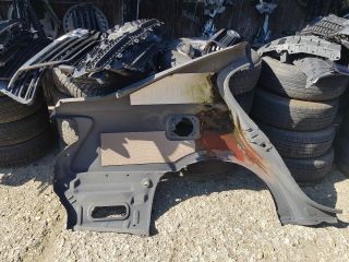 bontott LEXUS GS Bal hátsó Sárvédő