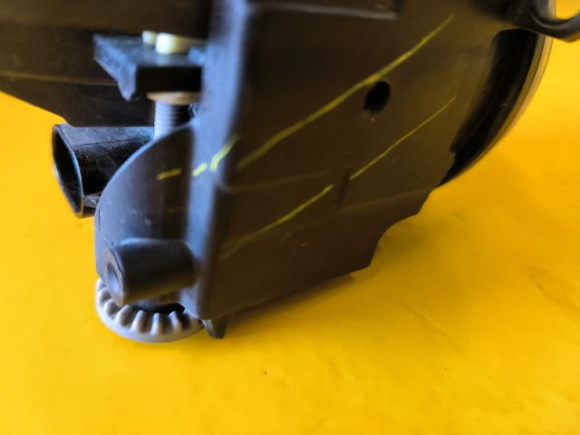 bontott LEXUS GS Bal Ködfényszóró