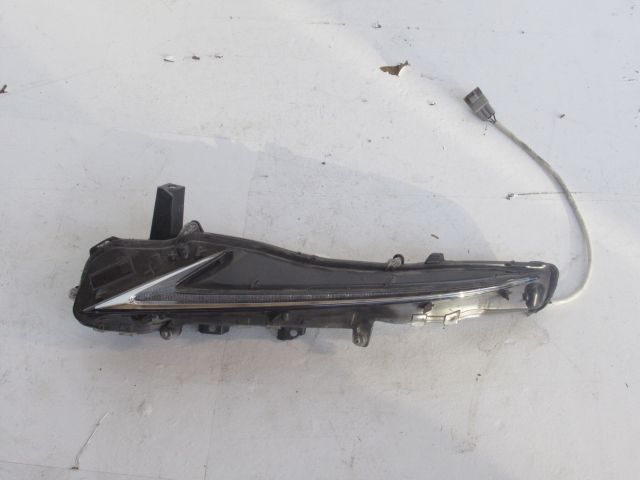 bontott LEXUS GS Bal Nappali Menetfény