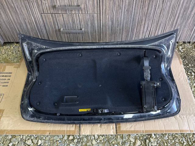 bontott LEXUS GS Csomagtérajtó (Üres lemez)