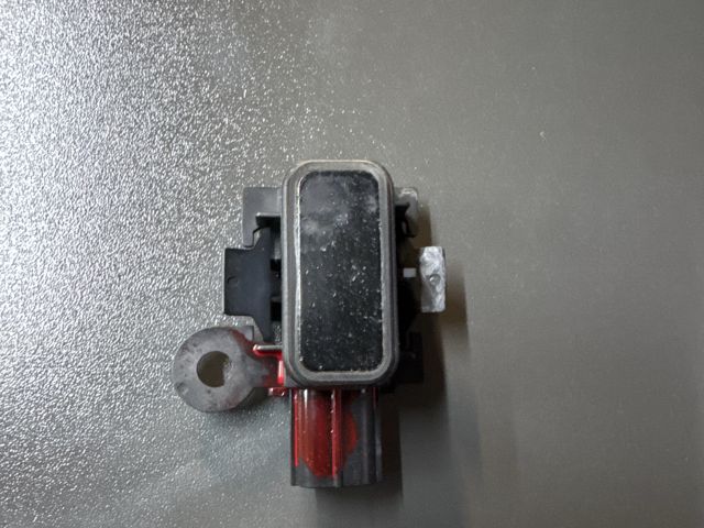 bontott LEXUS GS Első Tolatóradar Fej