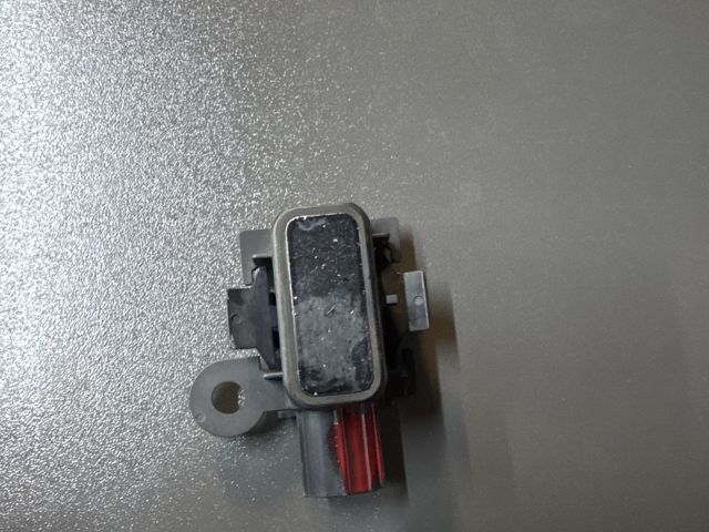 bontott LEXUS GS Első Tolatóradar Fej