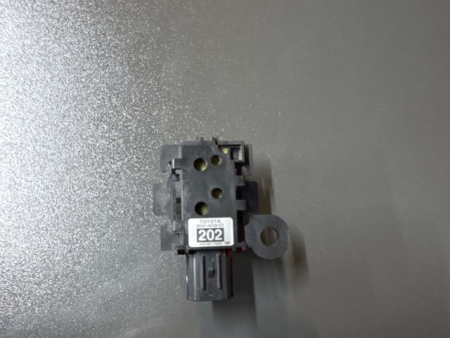 bontott LEXUS GS Első Tolatóradar Fej