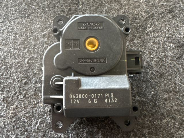 bontott LEXUS GS Fűtés Állító Motor