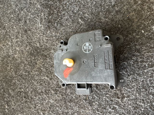 bontott LEXUS GS Fűtés Állító Motor