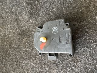 bontott LEXUS GS Fűtés Állító Motor