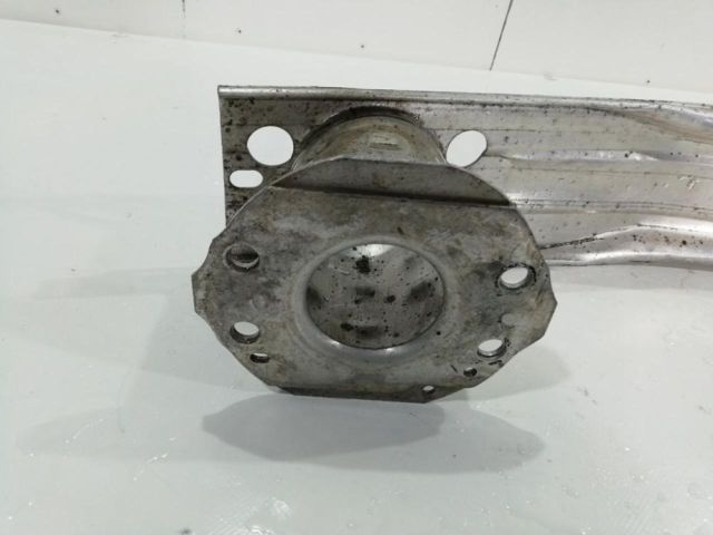 bontott LEXUS GS Hátsó Lökhárító Merevítő (Fém)