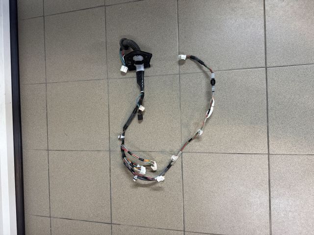 bontott LEXUS GS Jobb első Ajtó Kábelköteg