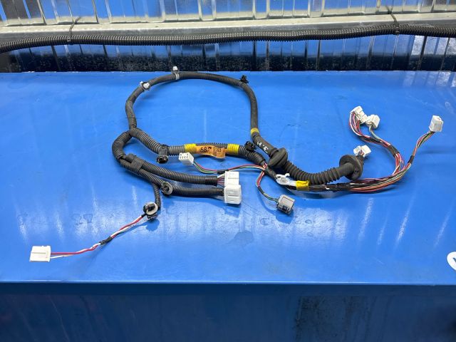 bontott LEXUS GS Jobb hátsó Ajtó Kábelköteg