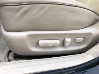 bontott LEXUS GS Jobb hátsó Ajtó Kárpit