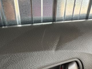 bontott LEXUS GS Jobb hátsó Ajtó Kárpit