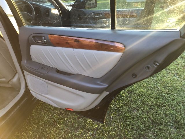 bontott LEXUS GS Jobb hátsó Ajtó Kárpit