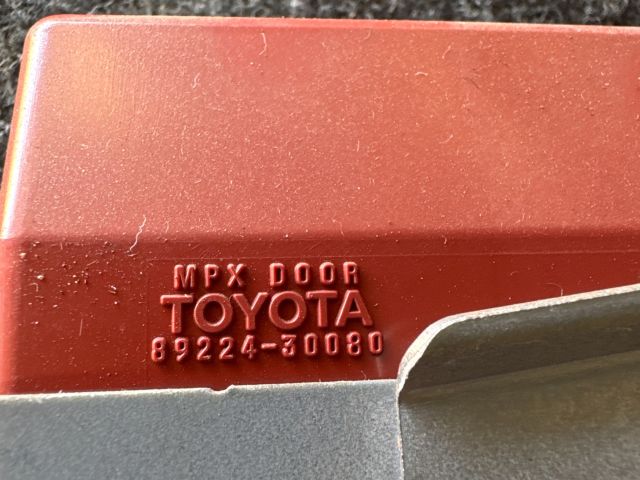 bontott LEXUS GS Jobb hátsó Ajtó Vezérlőegység