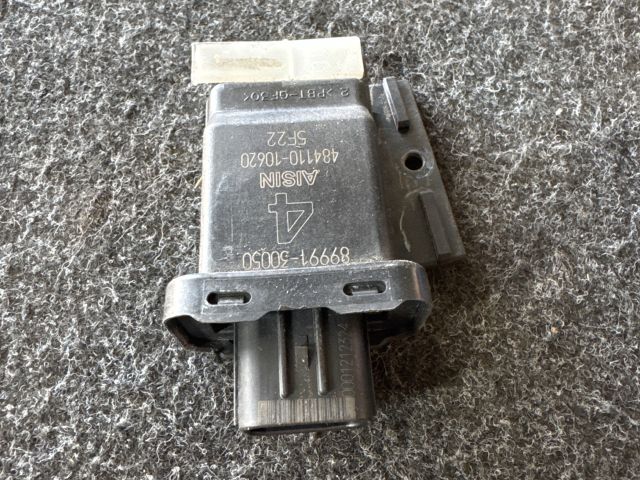 bontott LEXUS GS Jobb hátsó Ajtó Vezérlőegység