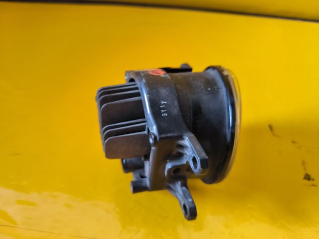 bontott LEXUS GS Jobb Ködfényszóró