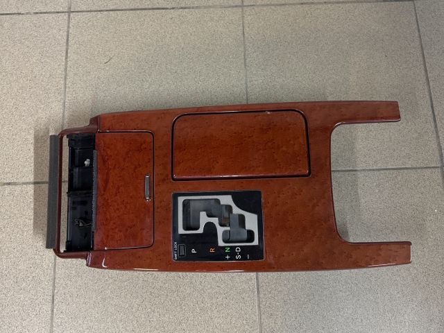 bontott LEXUS GS Középkonzol Keret